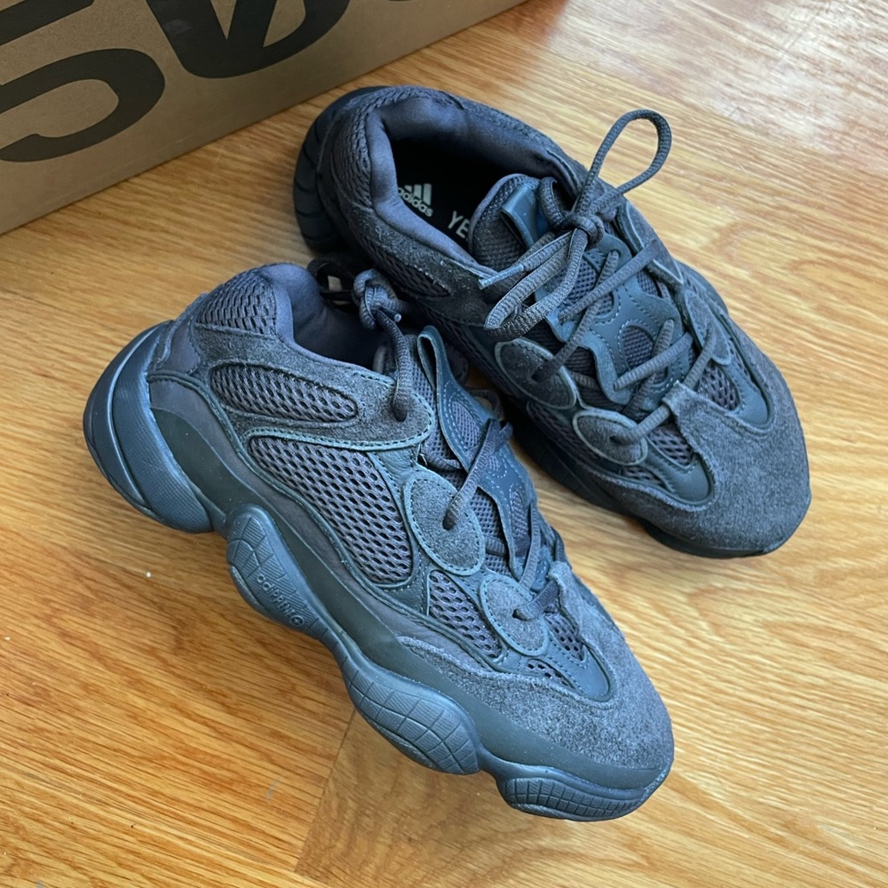 Yeezy 500 'Utility Black' (worn once)